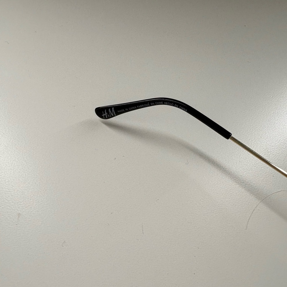 H&M SUNGLASSES - Picture 4 of 4